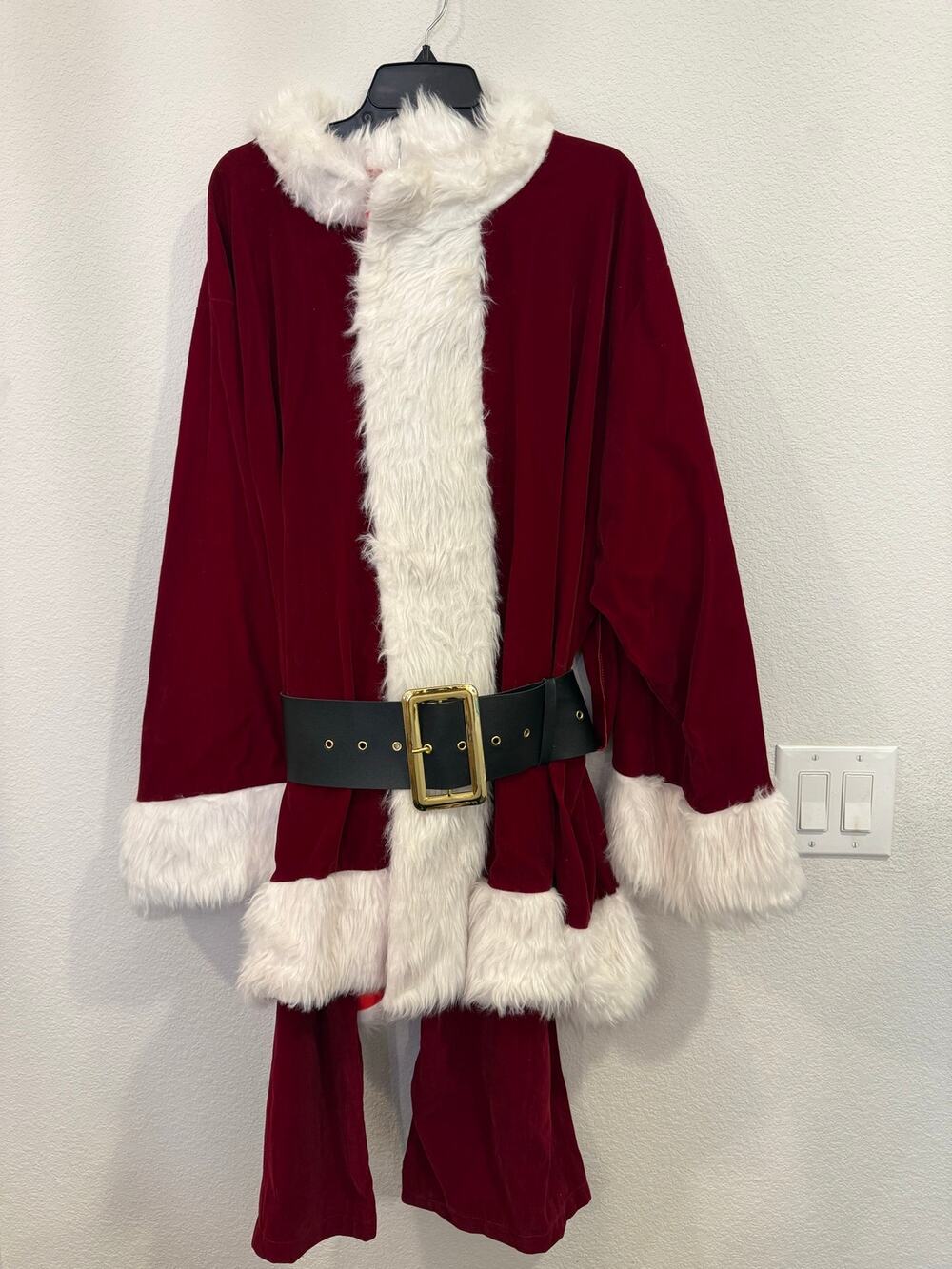 Adult’s 2xl/3xl Santa Claus Velvet Faux Fur Holiday Christmas Costume Suit